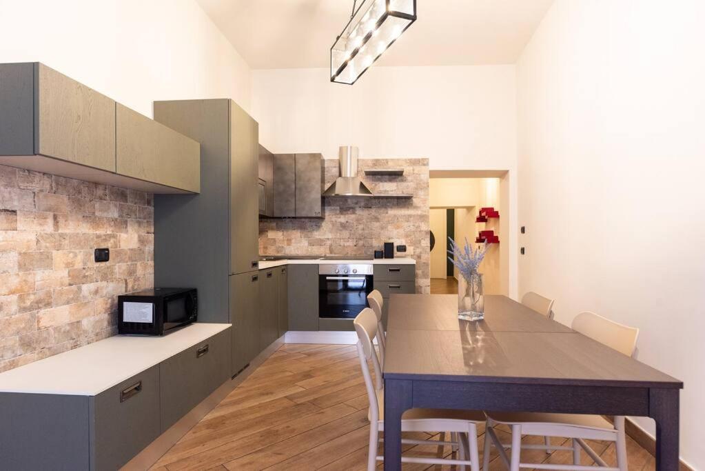 The Shelter 3 - Angioino Castle Apartment *